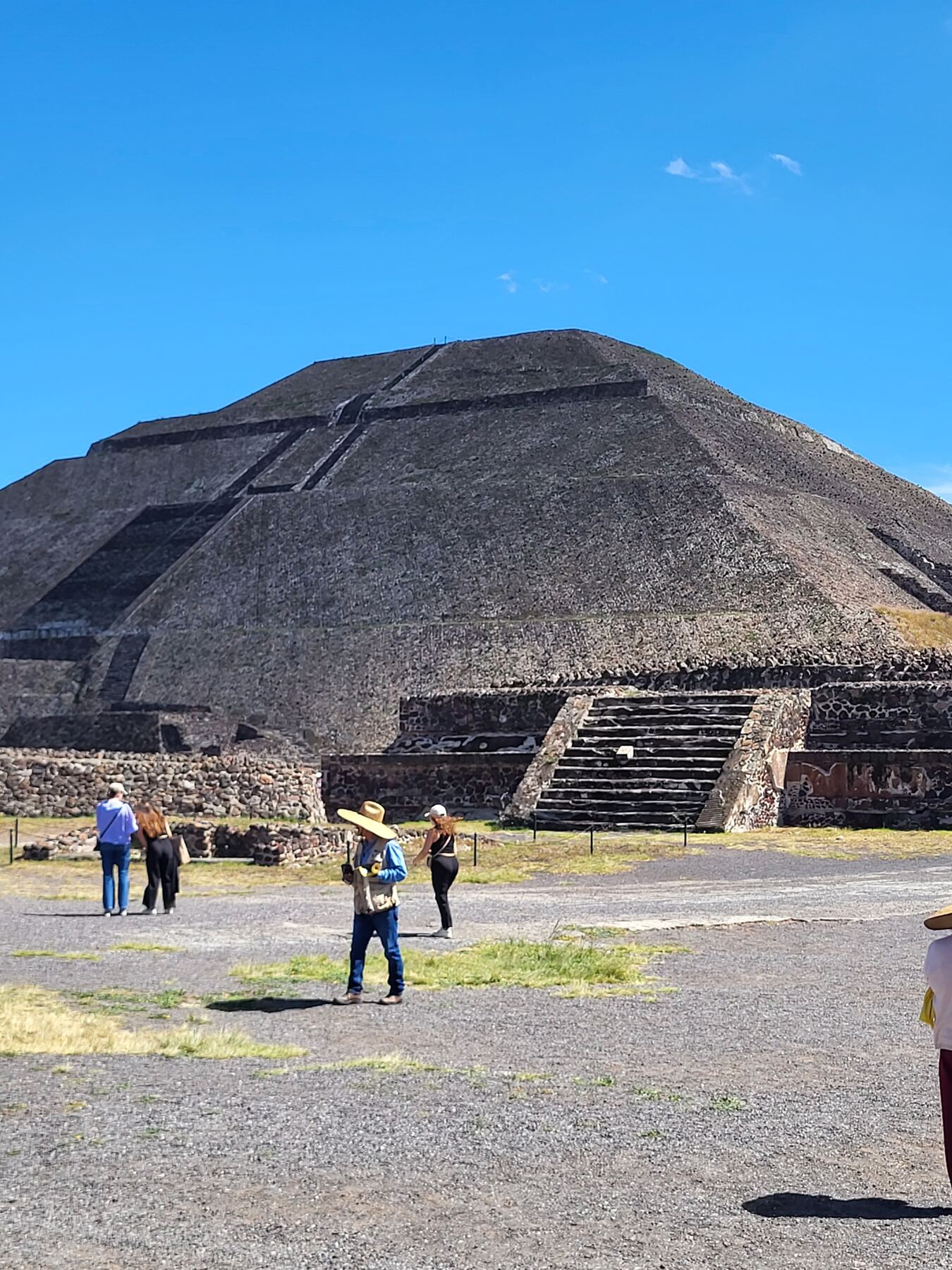 Walking the grounds of Teotihuacán, Mexico City
